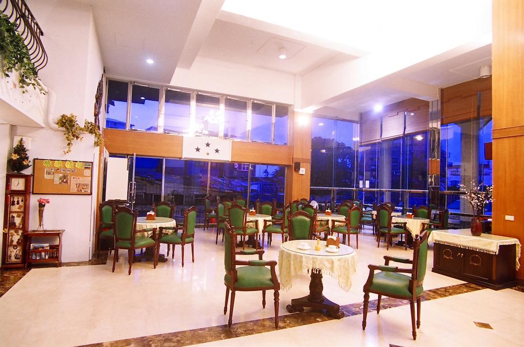 Jing Ai Hotel Luodong Eksteriør billede
