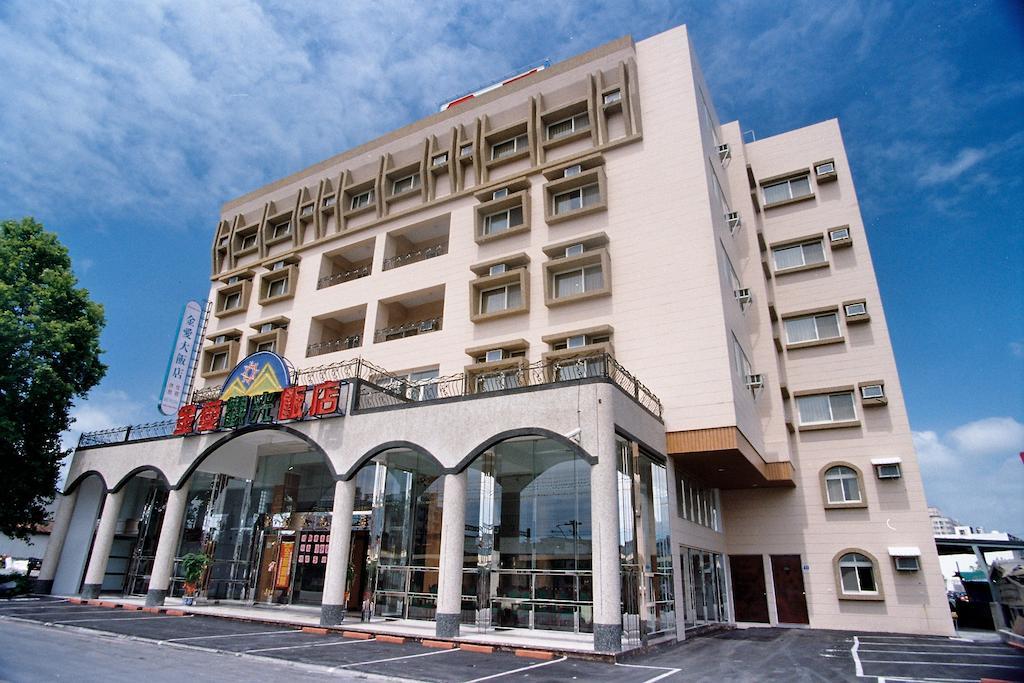 Jing Ai Hotel Luodong Eksteriør billede